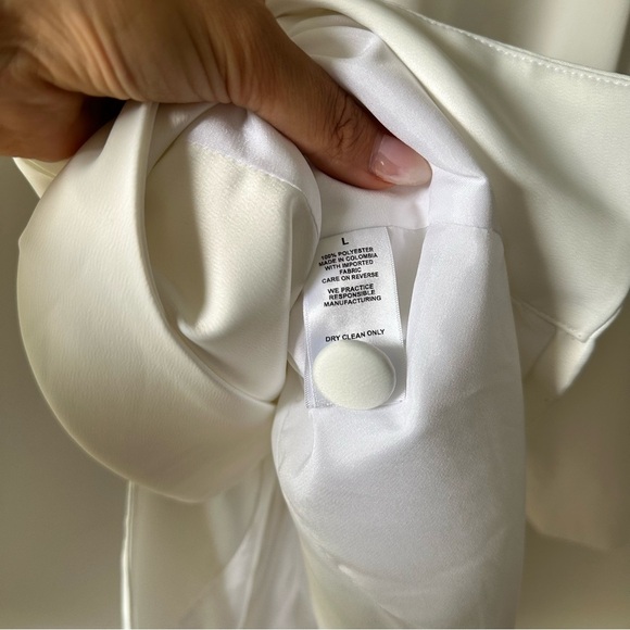 NONCHALANT Dina Blazer Dress in Off White - Picture 10 of 10